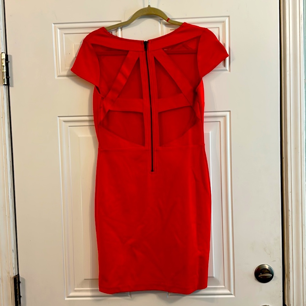 BB Dakota Bodycon Red Fun Cocktail Dress Mesh Cut Outs M Zipper Bandage
